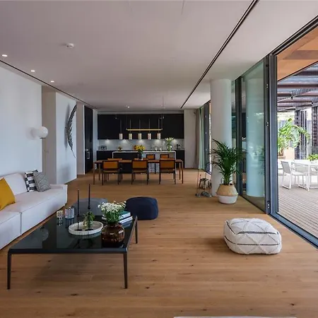 Kempinski Barbaros Residences *