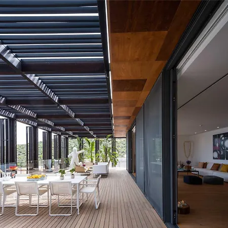 Kempinski Barbaros Residences *