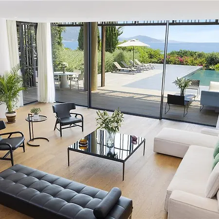 Kempinski Barbaros Residences *